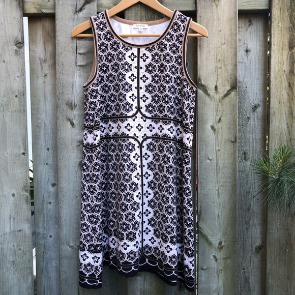 Dresses & Skirts - Summer Dress Mini sleeveless Pull over